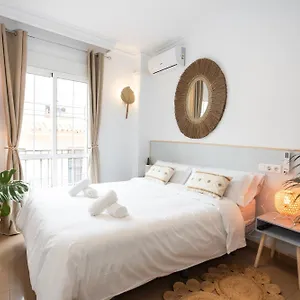 https://house-naim.hotelsinnerja.org